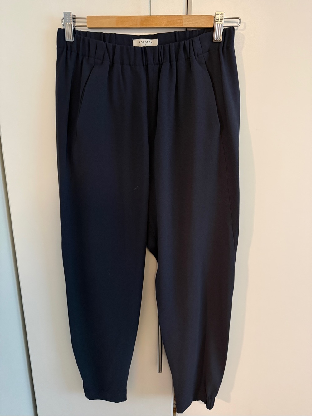 Babaton Navy Elastic-Waist Tapered Pants
